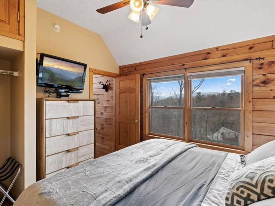 Breathtaking Views Of The Smokies, 3 Mins To Gatlinburg Villa Buitenkant foto